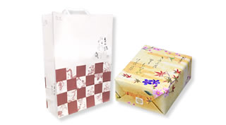 専用手提げ袋(無料)をご用意しております。